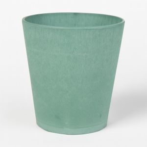 161202 Claire Artstone Studio White